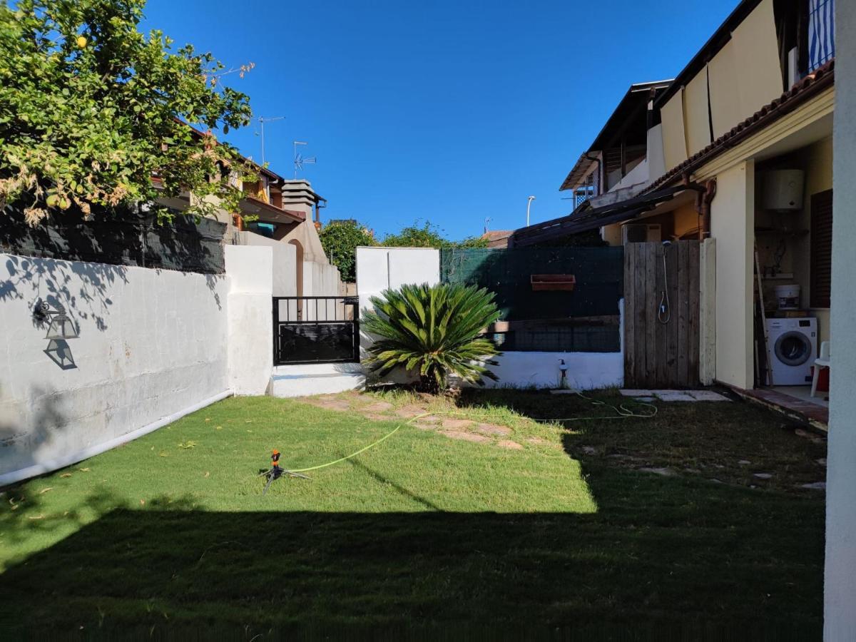 Pula White Experience South Sardinia Apartment Luaran gambar