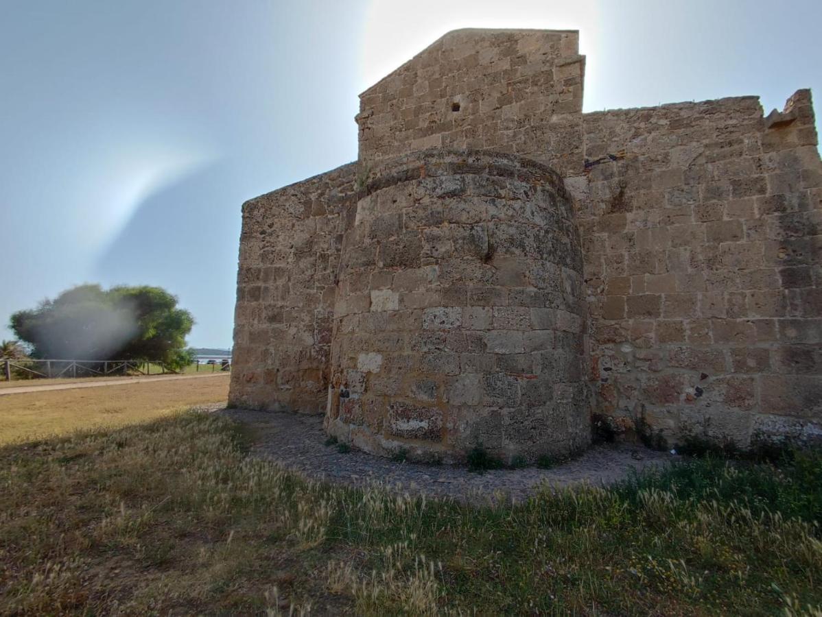 Pula White Experience South Sardinia Apartment Luaran gambar