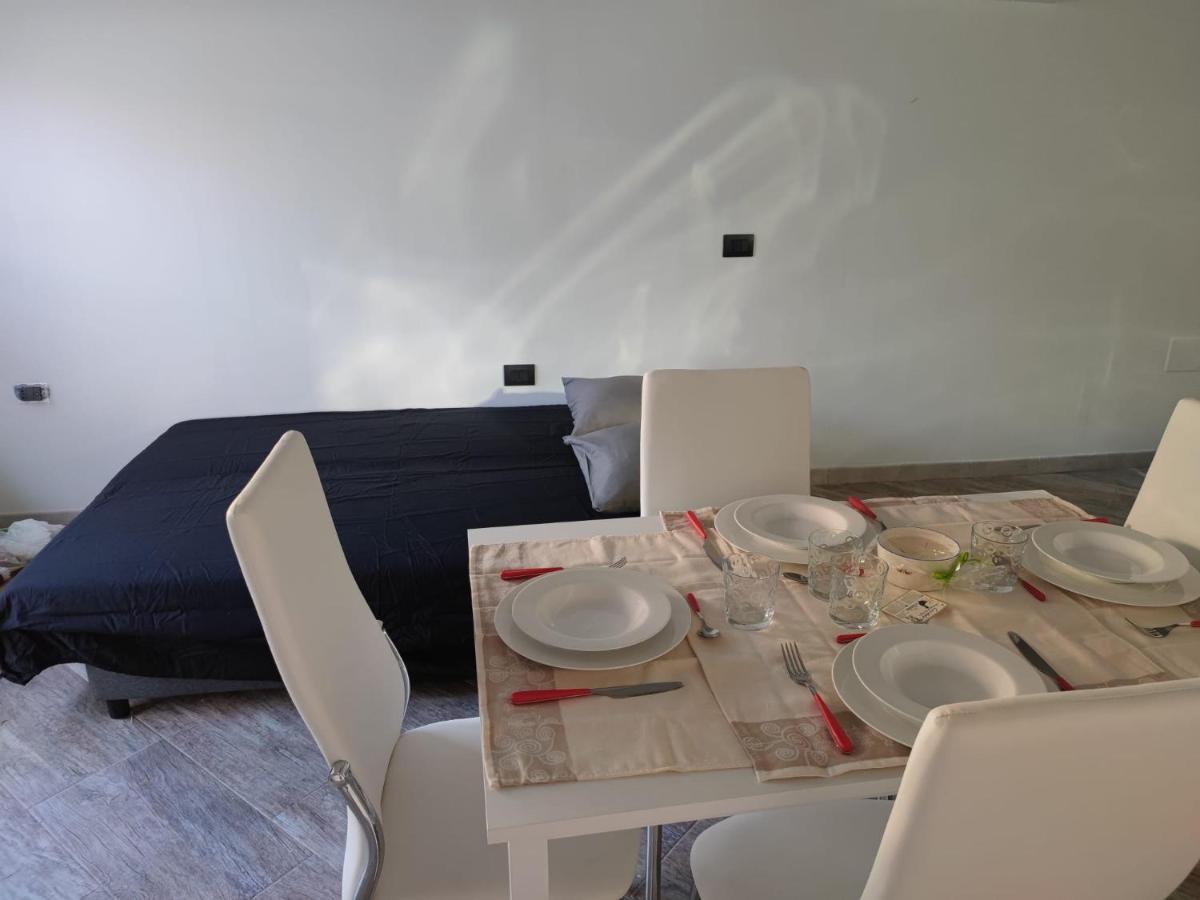 Pula White Experience South Sardinia Apartment Luaran gambar