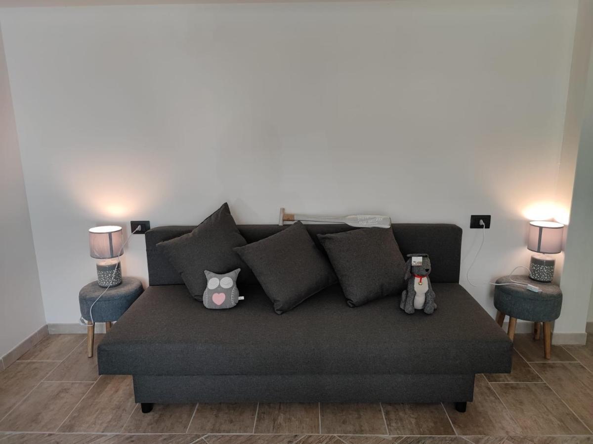 Pula White Experience South Sardinia Apartment Luaran gambar